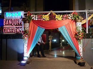 Sampoorna Hotel มุมไบ ภายนอก รูปภาพ